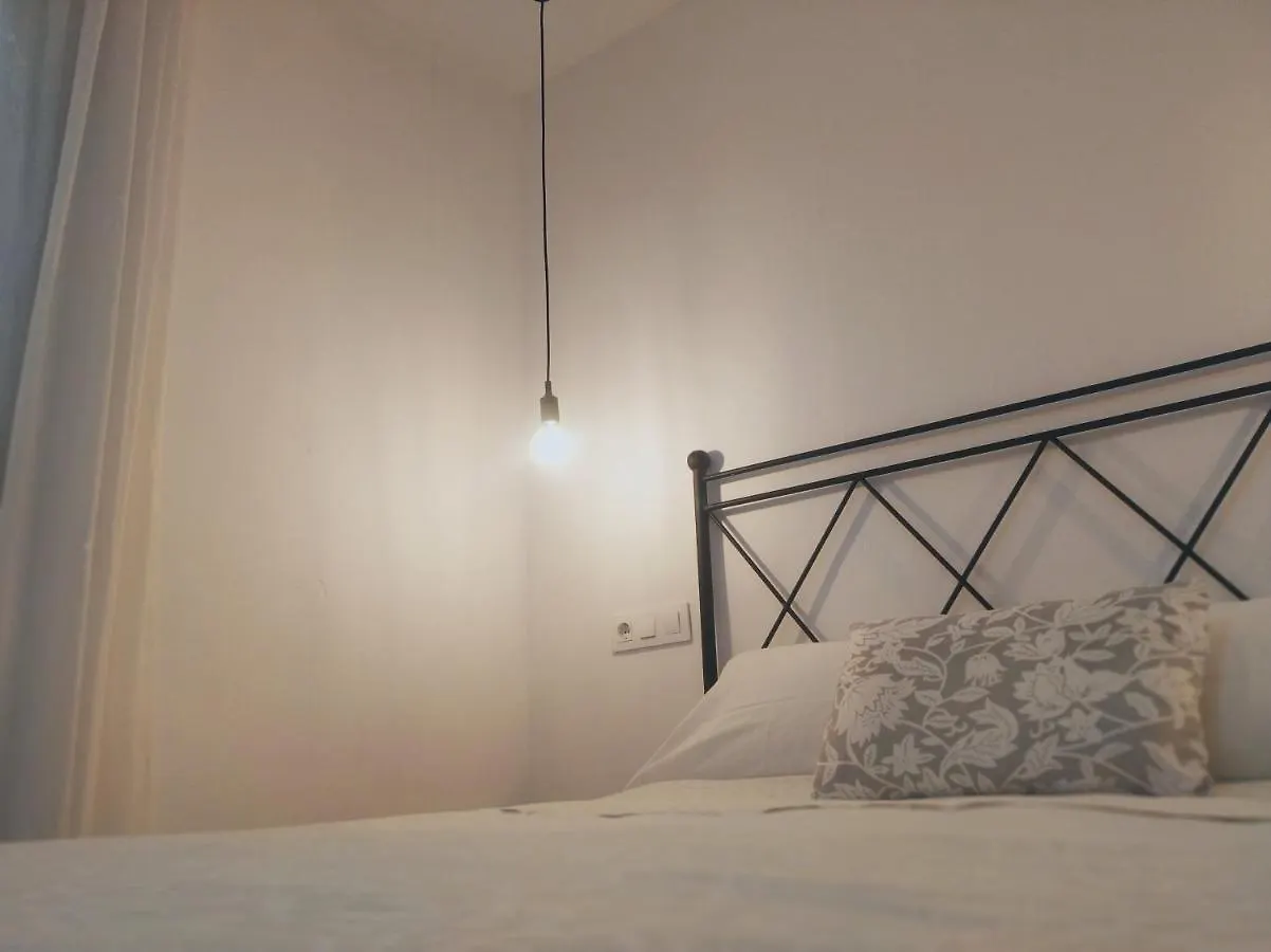 Apartamento Dinasty Эмпуриабрава